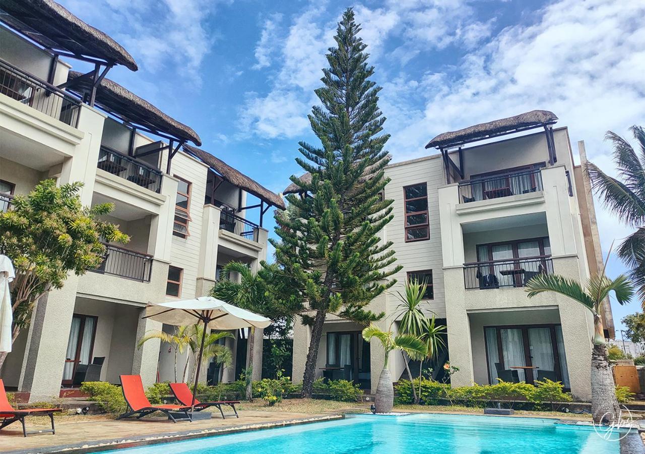 Grand Bay Suites Luaran gambar