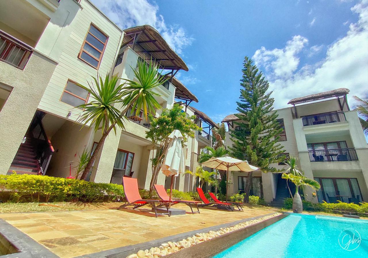 Grand Bay Suites Luaran gambar