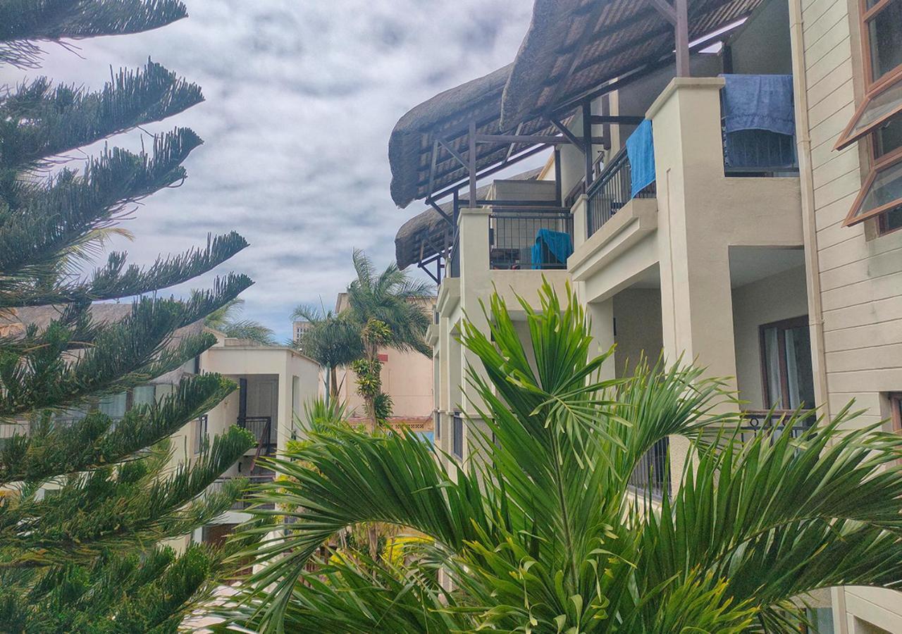 Grand Bay Suites Luaran gambar