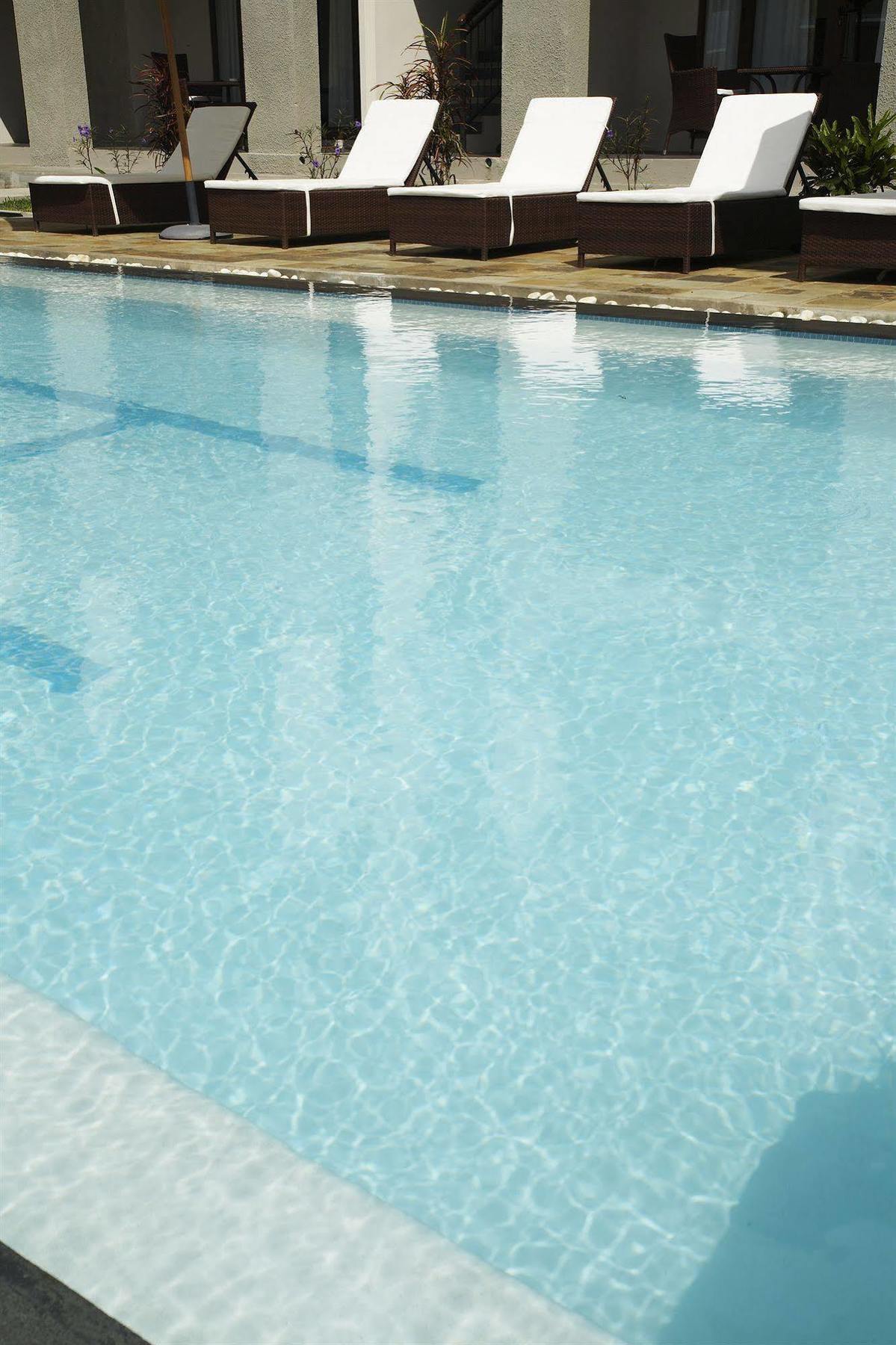 Grand Bay Suites Luaran gambar